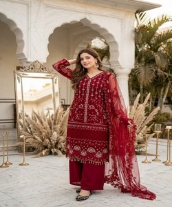 Salwar Kameez brodé rouge avec dupatta, tenue traditionnelle indienne et pakistanaise pour mariage, longueur cheville, pour femme, 71875 KARMA- ST-178 - Product Image 2