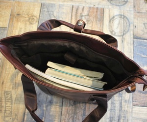Mochila de cuero Mochila de viaje de cuero Bolsa de ordenador portátil hecha a mano para regalos de San Valentín - Product Image 6