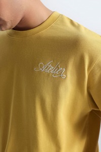 Camiseta de Manga Corta para Hombre, Color Verde Oliva, Cuello Redondo, Corte Holgado, 100% Algodón Jersey, Estilo Casual Estampado, Logotipo Frontal, Transpirable - Product Image 4