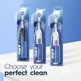 Spazzolino elettrico compatto Oral-B per adulti e bambini 3 + facile da pulire a batteria nero - Product Image 2