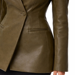 Abrigo de Mujer para Invierno 2025, Casual, de Moda, de Cuero Sintético, Cuello en V, con un Solo Botón, Estilo Retro Chic, Antiarrugas, de Manga Larga - Product Image 6