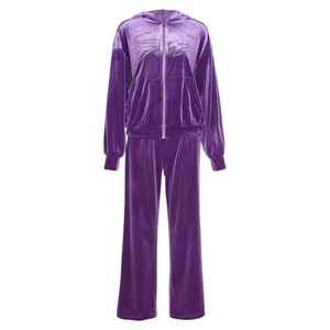 Conjunto de tela suave con cremallera completa de calidad premium, decorado con elementos brillantes y detalles artísticos personalizados en terciopelo con pedrería. - Product Image 3