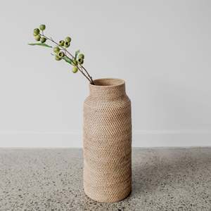 Vases en rotin naturel style farmhouse pour la présentation de fleurs séchées, décoration intérieure - Product Image 6
