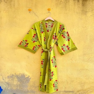 Vestido largo informal de verano para mujer, con estampado floral verde, cuello en V, manga tres cuartos, tejido de algodón. - Product Image 1