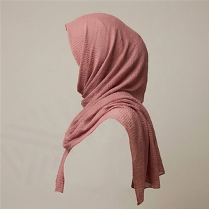 Hijab carré de luxe 90x90cm avec nœud perlé et pompon, dernier design unique, foulard en mousseline, cristal, doux, premium, élégant, châle stylé - Product Image 3