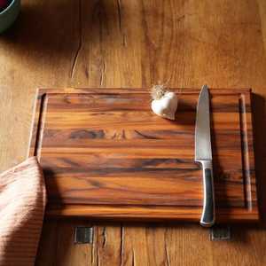 Planche à découper rectangulaire en bois d'acacia naturel de haute qualité, épaisse, avec poignée, pour la décoration de table et de cuisine (vente en gros) - Product Image 2
