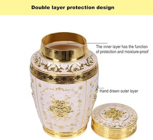 Urne funéraire artisanale en laiton de qualité supérieure pour cendres humaines, design bohème, construction robuste, fermeture sécurisée - Product Image 3