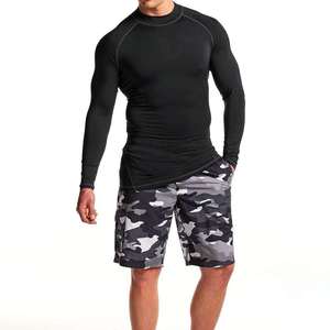 T-shirt de compression athlétique à manches courtes, personnalisable par sublimation, séchage rapide, pour entraînement fitness et sport en salle de sport - Product Image 5