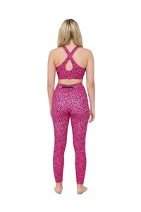 Custom Wholesale Seamless Adult Size Sublimated Printing Womens Yoga Set Sports Bra & Leggings Workout Clothes - Product Image 3
