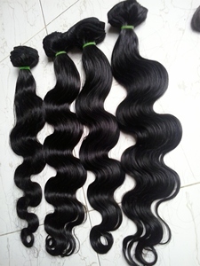 Extensiones de Cabello Humano Remy Virgen Indio Más Vendidas, Color Natural, Ondulado, Doble Trama a Máquina, Puntas Gruesas, Paquete de 4 oz, Siete Unidades - Product Image 3
