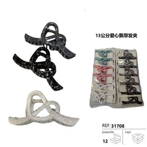 Pinza de Pelo con Forma de Corazón y Lazo, 13 cm, 12 Unidades, Accesorios para el Cabello Coloridos - Product Image 3