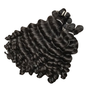 Extensiones de cabello virgen 100% de alta calidad, venta al por mayor, rizado Natural, gran Stock, Color claro, cabello crudo vietnamita, la mejor trama - Product Image 1