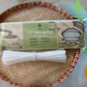 Nouilles de riz vietnamiennes fines et plates pour soupes et sautés, service de restauration, vente en gros, approvisionnement en vrac - Product Image 4