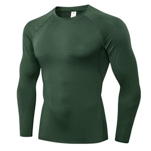 Personnalisez votre propre logo sur un rashguard de compression à manches longues sublimé pour la vente en ligne. - Product Image 1