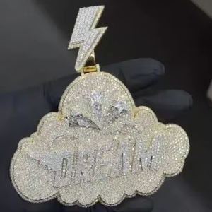 Pendentif Unisexe Luxe Plaqué Or Argent 925 Personnalisé avec Logo et Nom, Motif Nuage Éclair Moissanite Glacée Hip Hop - Product Image 1