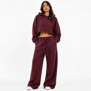 Conjunto Deportivo Vocksin con Sudadera Corta con Efecto Desgastado y Pantalones Anchos de Felpa Francesa Gruesa Color Borgoña, 100% Algodón - Product Image 1