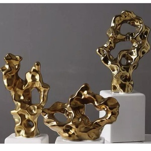 Sculpture abstraite en laiton et aluminium, art décoratif en métal, statue décorative, figurine en métal pour hôtel, décoration de table à domicile - Product Image 2