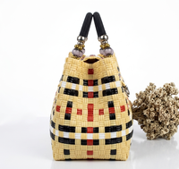 Sac fourre-tout en plastique tissé bleu et blanc fait main, sac de plage tendance avec poignée perlée et fermoir métallique, sac fourre-tout écologique