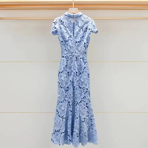 Robe de soirée longue pour femme, bleu clair, en dentelle, col montant, manches courtes, imprimé floral, coupe trompette, élégante et modeste - Product Image 4