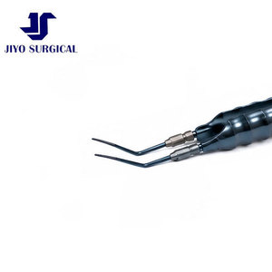 Pinzas de Capsulorrexis de Titanio D&K Calladine-Inamura de 4 1/2 Pulgadas con 45° de Inclinación °   Puntas Anguladas para Incisión del Túnel Escleral y Precisión - Product Image 4