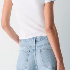 T-shirt imprimé graphique décontracté et confortable pour femme, haut d'été en matière de haute qualité, fournisseur en gros, coupe courte 2026 - Product Image 5