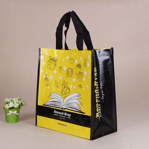 Sac fourre-tout en PP non tissé personnalisé pour les ventes au détail en librairie, fabriqué au Vietnam, avec logo et impression sur mesure - Product Image 1