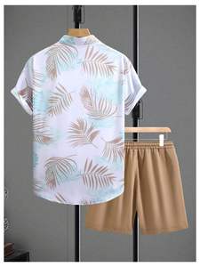 Conjunto de dos piezas con estampado floral para hombre, camisa de manga corta con botones y pantalones cortos con cintura elástica, conjunto ligero informal para la playa - Product Image 5