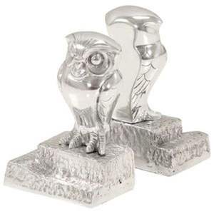 Serre-livres moderne en forme de hibou argenté en métal pour la gravure décorative d'étagère de bureau ou de bibliothèque. - Product Image 1