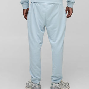 Trajes Deportivos para Hombre al por Mayor, Logotipo Personalizado, Diseño Cómodo y Transpirable con Servicio OEM, Precio al por Mayor 2026 - Product Image 6