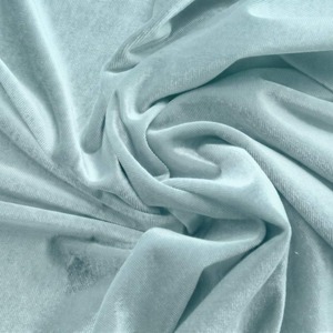 Tela de Microterciopelo Azul Claro 9000, 100% Poliéster, Suave, Ideal para Trajes, Blazers y Ropa Formal para Hombre - Product Image 2