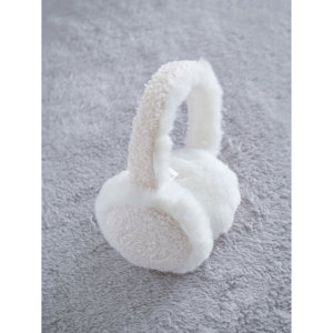 Cache-oreilles Poggle doublés de fourrure ivoire pour accessoires de sports d'hiver - Product Image 1