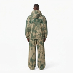 Ensemble survêtement streetwear pour homme vert beige tie-dye avec sweat à capuche zippé et pantalon large, panneau clouté, personnalisable OEM ODM - Product Image 2