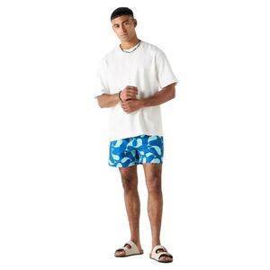 Bañadores estampados para hombre de etiqueta privada Pantalones cortos de playa con patrón elegante con personalización de logotipo Tela de secado rápido y cintura con cordón - Product Image 3