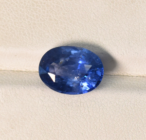 Zafiro Azul Real de 5.20 Quilates, Gema Suelta Natural de Ceilán en Forma Ovalada, Piedra Azul Intensa, Regalo de Joyería para Ella 12.4X9 mm - Product Image 1