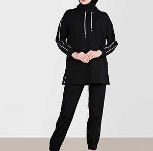 Ensemble de survêtements modestes ethniques islamiques pour femmes avec capuche, style arabe de Dubaï, couleur noire unie - Product Image 3