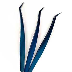 Pince à cils légère de qualité supérieure, nouveau style, la plus vendue, fabriquée sur mesure avec des matériaux personnalisés - Product Image 2