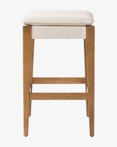 Tabouret de bar Ayana en bois massif de haute qualité avec finition naturelle et coussin pour usage intérieur - Product Image 3