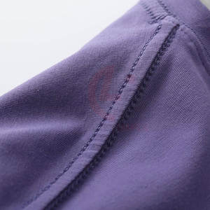 Camiseta Básica de Cuello Redondo para Hombre, Diseñada para Brindar Comodidad, Durabilidad y un Estilo Informal para el Día a Día, 100% Algodón - Product Image 4