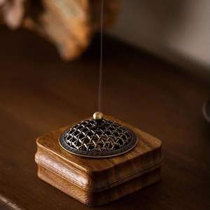 Quemador de Incienso de Madera Hecho a Mano, Quemador de Incienso de Madera de Lujo Premium para Decoración del Hogar y Uso con Incienso - Product Image 1