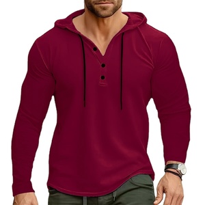 Camiseta de manga larga de otoño para hombre, camiseta informal ajustada con cuello redondo y capa base para jóvenes suaves - Product Image 1