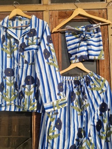 Ensemble pyjama à imprimé floral, vêtements de nuit en coton indien, vêtements de nuit pour femmes, pyjamas bohèmes, cadeau pour elle - Product Image 2