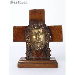 Ídolo de Jesús de latón hecho a mano de 4 pulgadas en Santa Cruz pequeña escultura para el hogar y regalos hecho en La India - Product Image 1