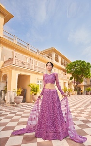 Lehenga Choli Moderno Semisellado de Longitud Completa con Bordado y Lentejuelas para Mujer - Ideal para Fiestas y Bodas - Product Image 3