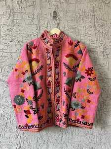 Veste d'hiver unisexe en velours brodé Suzani, style indien, faite à la main, style bohème, avec col montant, cadeau de Thanksgiving - Product Image 3