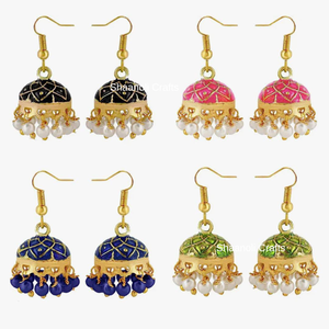 Pendientes de latón Meenakari Jhumki tipo candelabro, hechos a mano, tradicionales, con esmalte, para mujer, elegantes, estilo indio, joyería de latón. - Product Image 4