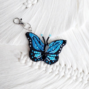 Llavero con Colgante de Mariposa con Cuentas Azules, Accesorio de Cristal para Bolsos - Product Image 6