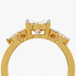 Anillo de Oro de 18K con Diamantes Cultivados en Laboratorio, Corte Oval y Marquise, Certificado IGI, Personalizable para Novia - Product Image 5