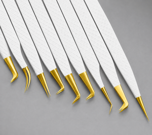 Ensemble de pinces à épiler professionnelles en acier inoxydable à pointe inclinée pour les sourcils, écologiques et durables, design moderne - Product Image 3