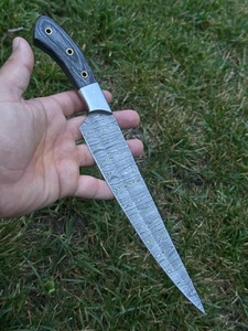 Cuchillo de chef de cocina de acero de Damasco hecho a mano con mango de madera y funda de cuero, venta al por mayor, cuchillos plegables de supervivencia con filo afilado - Product Image 1