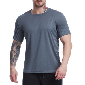 เสื้อยืดผู้ชาย OEM ขายส่ง 100% โพลีเอสเตอร์ ทรงหลวม ระบายอากาศ แห้งเร็ว เหมาะสำหรับวิ่งออกกำลังกายกลางแจ้ง ทรงเข้ารูป เสื้อยืดฟิตเนส - Product Image 1